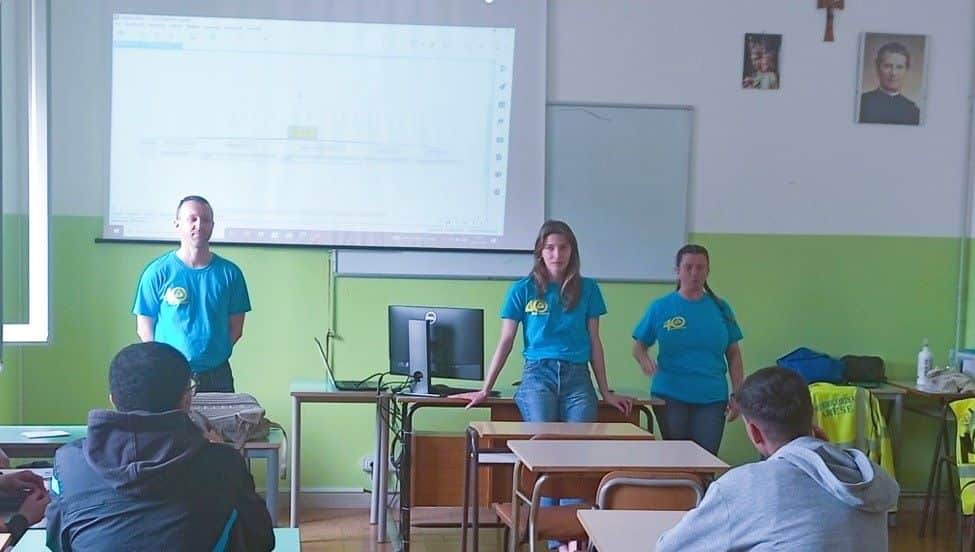 I ragazzi del nostro centro di formazione professionale di Arese impegnati in attività di cittadinanza attiva ed innovazione tecnologica con la visita alla Fiera Xylexpo.